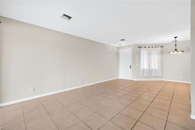 9774 Roundstone CIR, Fort Myers, FL 33967