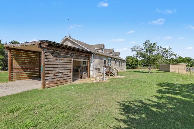 1135 Leo Andrews Road, Whitesboro, TX 76273