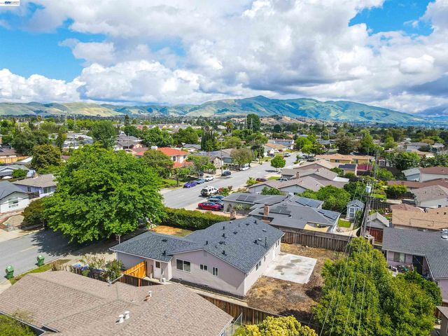 40335 Robin St, Fremont, CA 94538