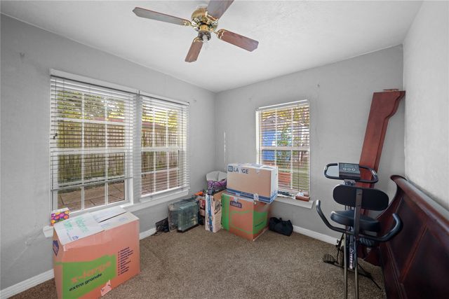 635 Richmondell Avenue, Dallas, TX 75211