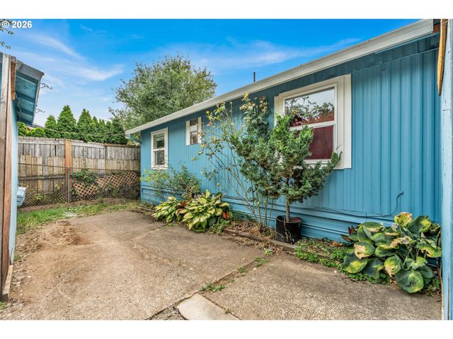 8525 Se ORCHARD Ln 84, Happy Valley, OR 97086