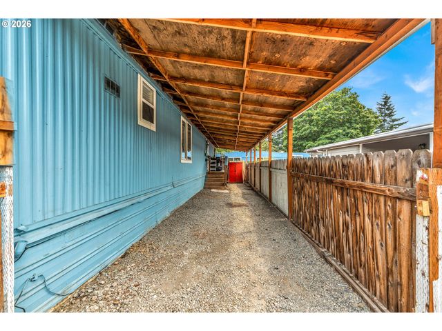 8525 Se ORCHARD Ln 84, Happy Valley, OR 97086