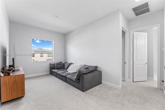 14209 Lace Bark Ln, Westlake, FL 33470