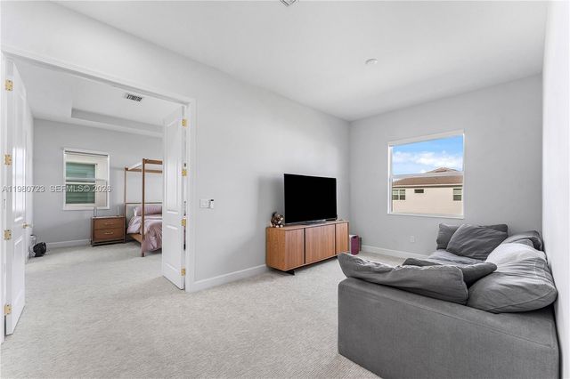 14209 Lace Bark Ln, Westlake, FL 33470