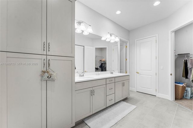 14209 Lace Bark Ln, Westlake, FL 33470