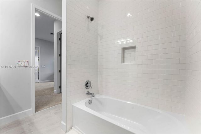 14209 Lace Bark Ln, Westlake, FL 33470