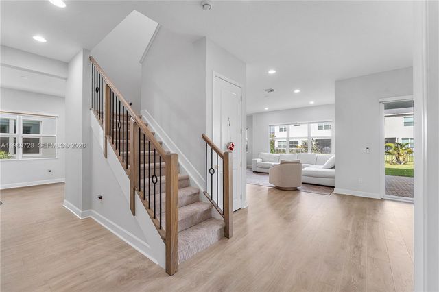 14209 Lace Bark Ln, Westlake, FL 33470