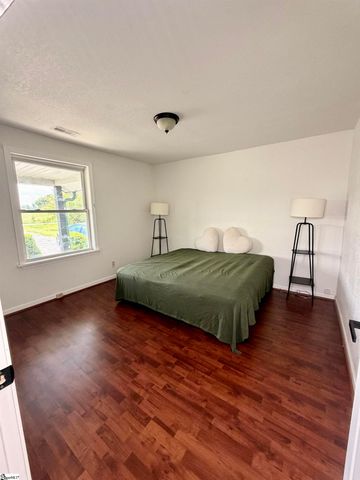 2576 Park Road, Fountain Inn, SC 29644