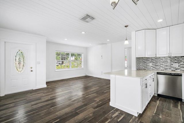4615 Garden Avenue, West Palm Beach, FL 33405