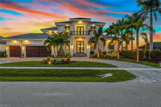 920 Iris CT, Marco Island, FL 34145