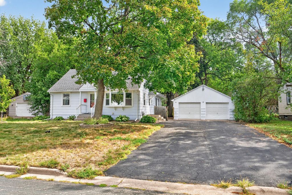 4651 3rd Street NE, Fridley, MN 55421