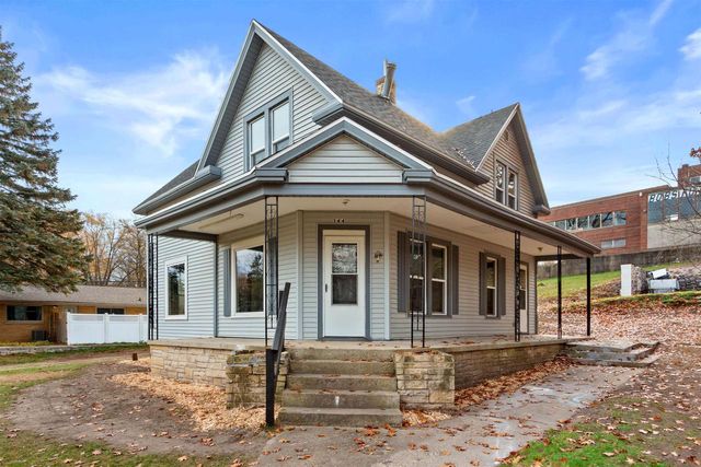 144 E PARK STREET, Montello, WI 53949