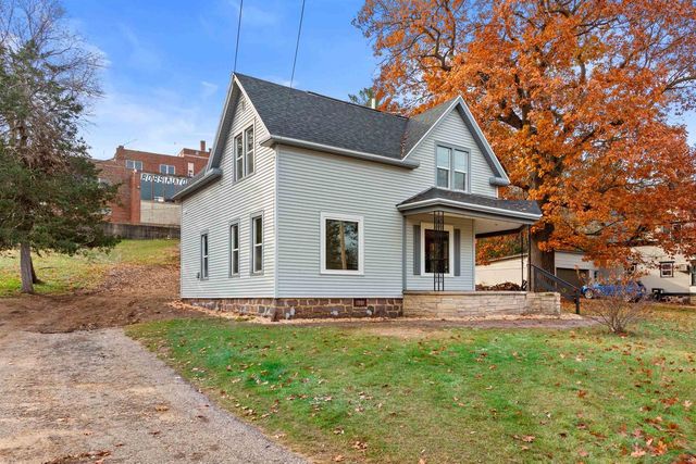 144 E PARK STREET, Montello, WI 53949