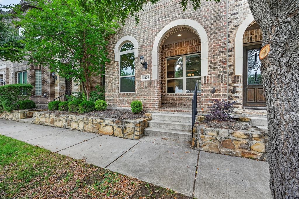 4224 Riverside Drive, Flower Mound, TX 75028
