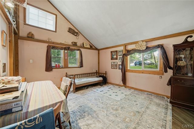 83 Knapp Road, Constantia, NY 13044
