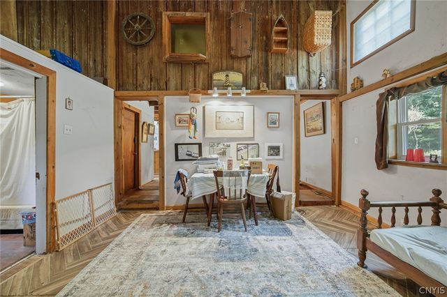 83 Knapp Road, Constantia, NY 13044