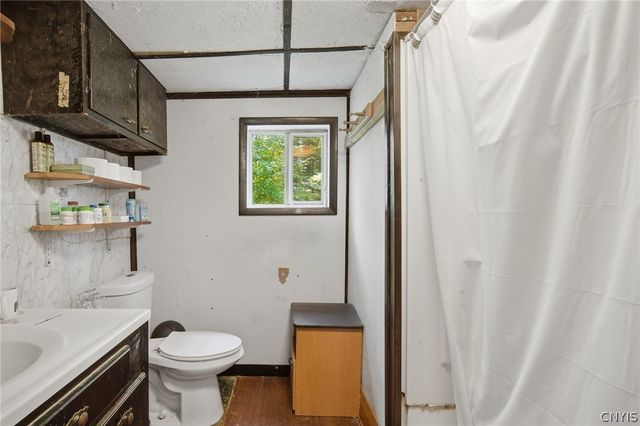 83 Knapp Road, Constantia, NY 13044