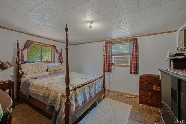 83 Knapp Road, Constantia, NY 13044