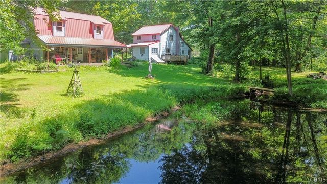 83 Knapp Road, Constantia, NY 13044