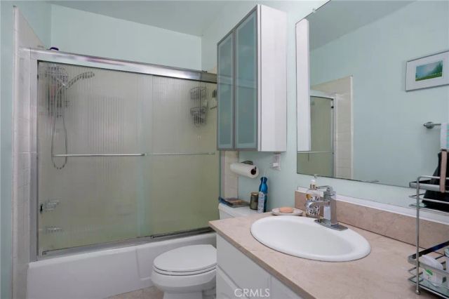 1935 Alpha Road 230, Glendale, CA 91208