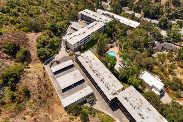 1935 Alpha Road 230, Glendale, CA 91208