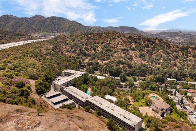 1935 Alpha Road 230, Glendale, CA 91208
