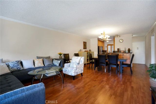 1935 Alpha Road 230, Glendale, CA 91208