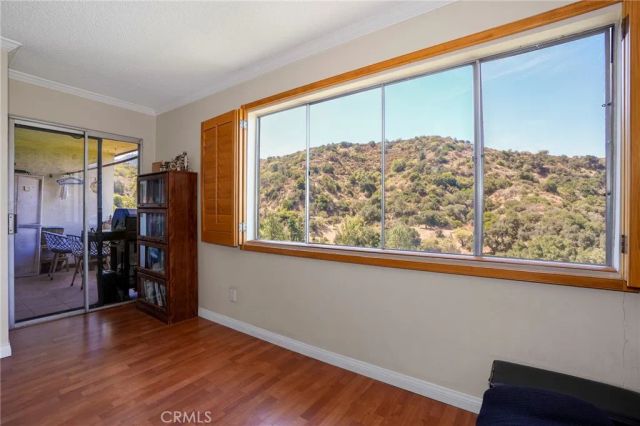 1935 Alpha Road 230, Glendale, CA 91208