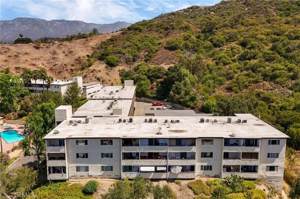 1935 Alpha Road 230, Glendale, CA 91208