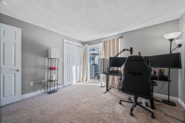 104 Norton Ave 12, Easton, MA 02375