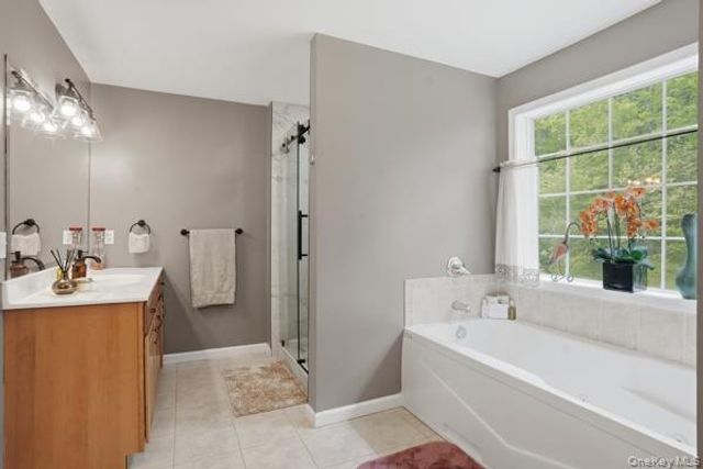 29 Hickory Hill Road, Newburgh, NY 12550