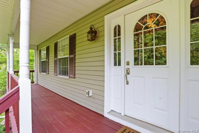29 Hickory Hill Road, Newburgh, NY 12550