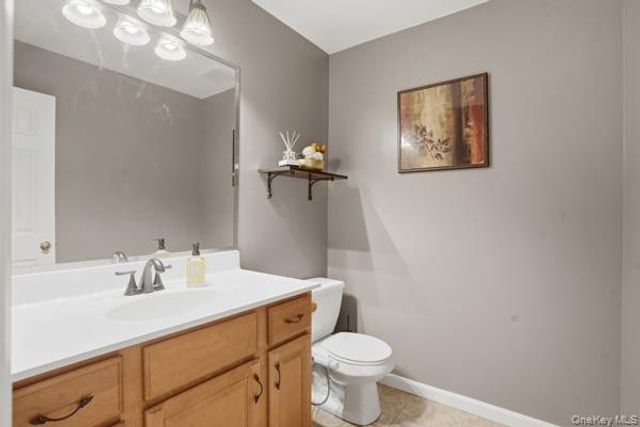 29 Hickory Hill Road, Newburgh, NY 12550