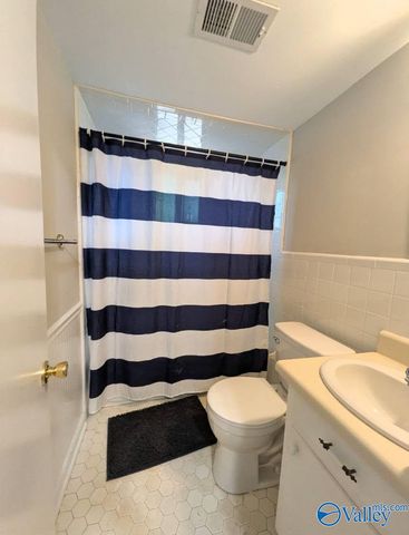 310 Cumberland Drive SE, Huntsville, AL 35803