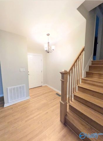310 Cumberland Drive SE, Huntsville, AL 35803