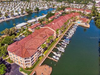 5000 CULBREATH KEY WAY 8-118, Tampa, FL 33611