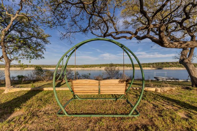 23535 Lakeside DR, Marble Falls, TX 78654