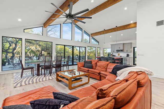 23535 Lakeside DR, Marble Falls, TX 78654