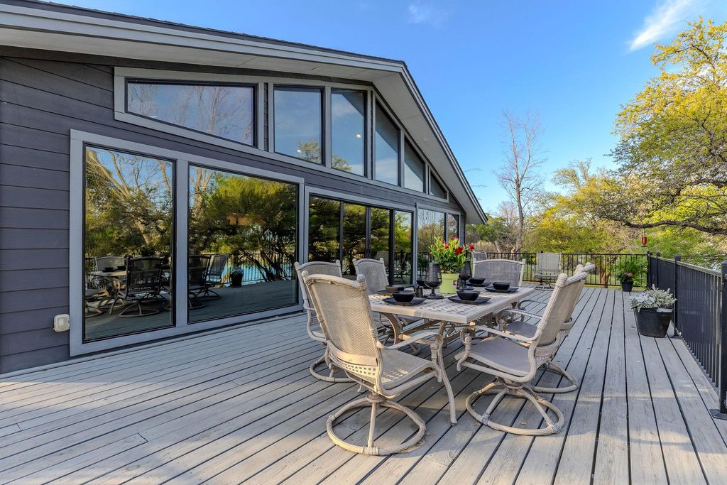 23535 Lakeside DR, Marble Falls, TX 78654