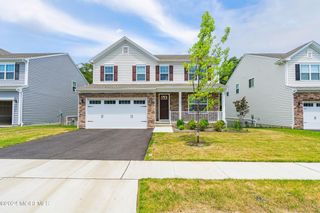 41 Gazania Drive, Old Bridge, NJ 08857