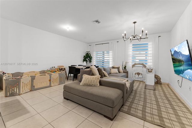 25176 SW 107th Avenue, Homestead, FL 33032