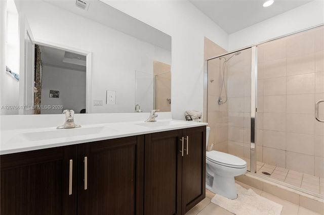 25176 SW 107th Avenue, Homestead, FL 33032