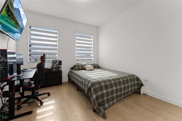 25176 SW 107th Avenue, Homestead, FL 33032