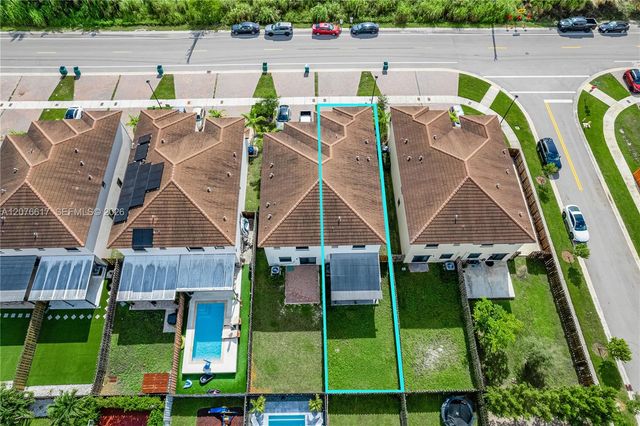 25176 SW 107th Avenue, Homestead, FL 33032