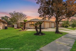 2375 IRONSTONE Drive E, Jacksonville, FL 32246
