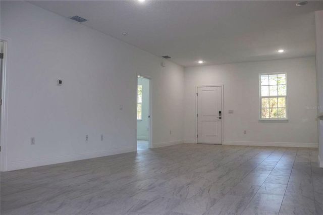 6926 N ELKCAM BOULEVARD, Citrus Springs, FL 34433