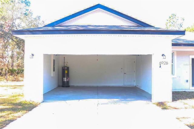 6926 N ELKCAM BOULEVARD, Citrus Springs, FL 34433