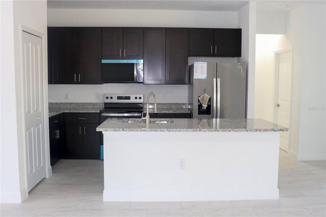 6926 N ELKCAM BOULEVARD, Citrus Springs, FL 34433