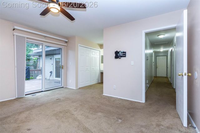 1454 Pine Valley Boulevard, Ann Arbor, MI 48104