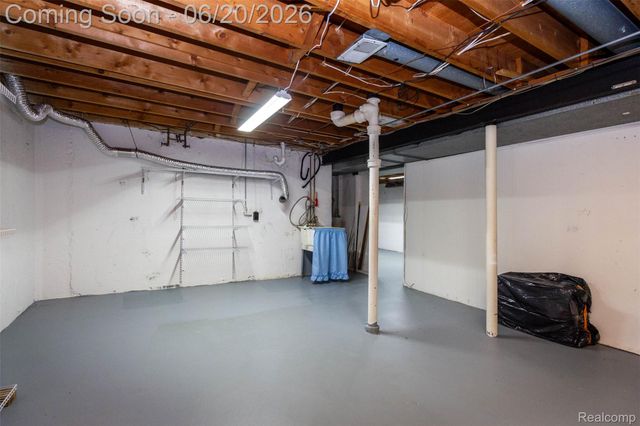 1454 Pine Valley Boulevard, Ann Arbor, MI 48104